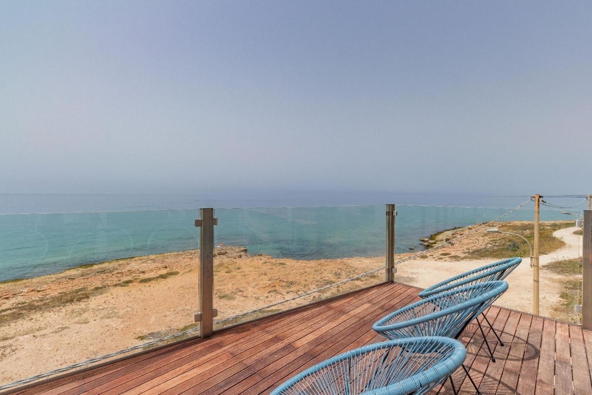 Poseidon, Villa Am Meer Mit Panoramaterrasse Donnalucata  Exterior foto